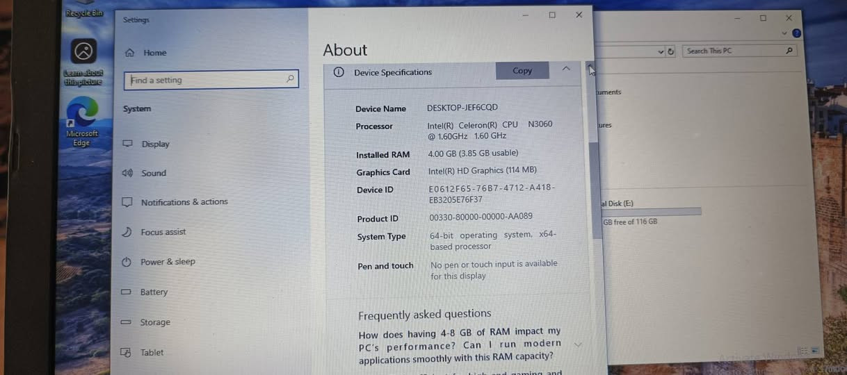 ♕لابتوب للبيع♕
لابتوب راقي وجيد جدا نوع hp المواصفات ادناه في الصور نظيف فوول جهاز خدمي العاب دراسه برامج هندسية الابتوب جيد جدا عن تجربه ايضا ويا شاحنتها الاصلية السعر مناسب وبي مجال بسيط حگ الجية الشراي يدخل خاص


**إذا كنت صاحب هذا الإعلان وتريد حذفه لأي سبب، رجاءا أرسل رسالة إلى الدعم الفني**