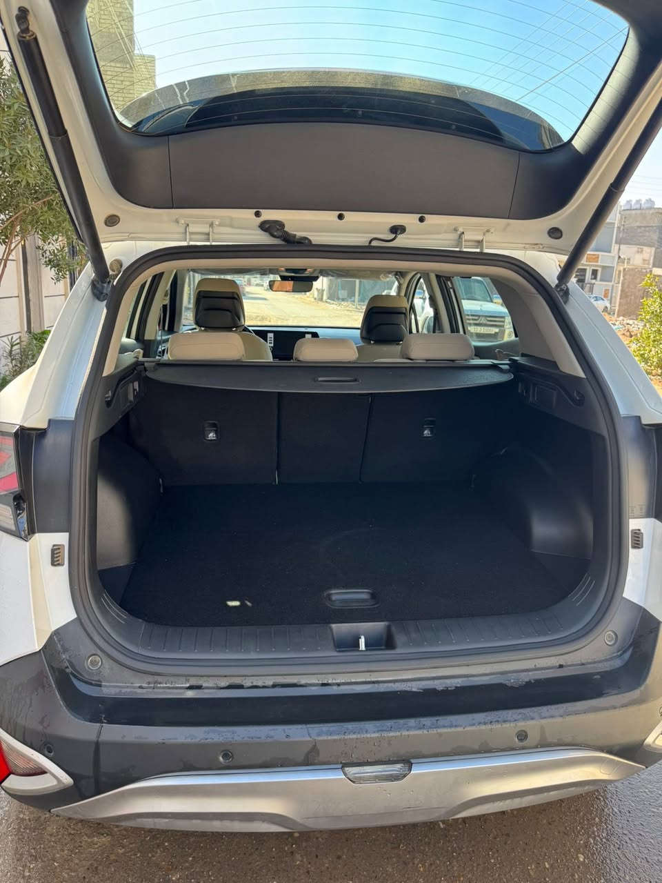 السلام عليكم سبورتج موديل 24 خليجي ماشيه 61 الف كيلو
بصمه 
شفتات ستيرن 
كراسي 2 كهرباء 
جنطه كهرباء 
رادار جانبي 
شحن واير لس 
تبريد لمس
شاشه كار بلي 
حساس امامي وخلفي 
كشنات تدفئه 
ستيرن تدفئه 
لايتات ال اي دي 
ويل كب حجم 19 
هند بريك دكمه 
نظام نزول منحدرات 
مود درايف 
فول تحكم ستيرن 
6 ايرباك 
مري شفط ونظام ترحيب 
سبير منازل 
السياره جديده جدا 
مكان السياره بغداد السيديه او الدوره حي دجله 
السعر 230 ورقه بيه مجال شي بسيط جدا 
*********** ليث
