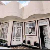 خلف السندباد • بناء حديث • شارع الكرامة