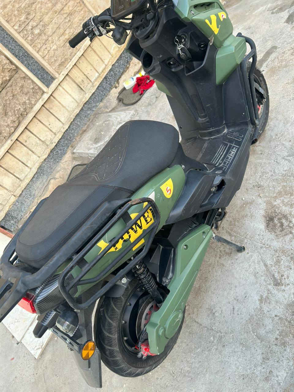 سلام عليكم شباب دراجه شحن اباجي الدراجه كامله 3نمر تقفل 109دراجه قويه والسعر 700وبيها مجال وللحجز والاستفسار ***********
