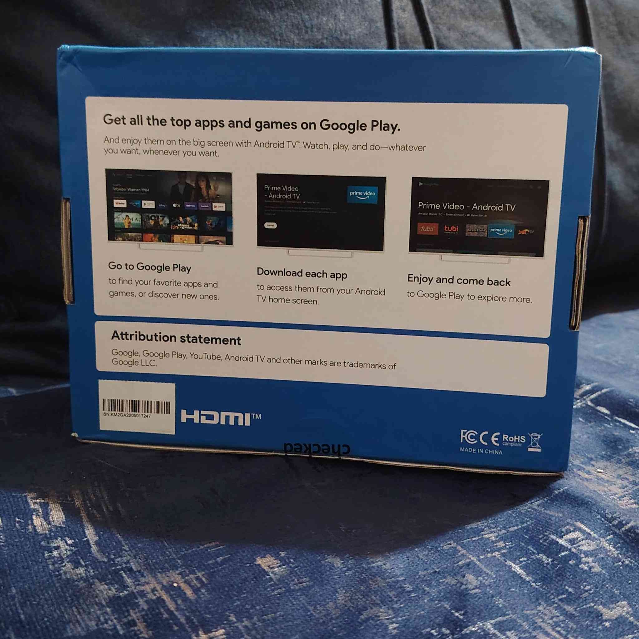 جهاز MECOOL KM2 Android TV Box، وهو جهاز بث ذكي يعتمد على نظام أندرويد لتحويل التلفزيون العادي إلى تلفزيون ذكي. 
نظام التشغيل: يعمل بنظام Android TV المعتمد من جوجل، مما يتيح الوصول إلى متجر تطبيقات Google Play.
دقة العرض: يدعم بث محتوى بدقة تصل إلى 4K بمعدل 60 إطاراً في الثانية (4K @ 60fps) مع تقنيات HDR و HDR10.
التطبيقات: يتميز باحتوائه على تطبيقات بث مشهورة مدمجة ومعتمدة مثل Netflix و YouTube و Prime Video.
المميزات الذكية: يدعم البحث الصوتي عبر مساعد جوجل (Google Assistant) ويحتوي على خاصية Chromecast المدمجة لبث المحتوى من الهاتف إلى التلفزيون.
المواصفات الفنية: يعتمد على معالج Amlogic S905X2-B، ويأتي بذاكرة وصول عشوائي (RAM) سعة 2 جيجابايت، وذاكرة تخزين داخلية سعة 8 جيجابايت.
السعر 75 الف


**إذا كنت صاحب هذا الإعلان وتريد حذفه لأي سبب، رجاءا أرسل رسالة إلى الدعم الفني**