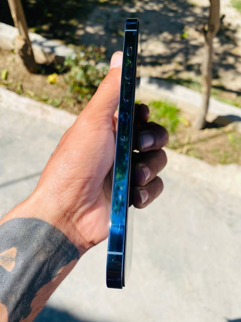 سلام عليكم ايفون ١٣ برو ماكس
بطاريه بلاديه ٨٦
ذاكره ١٢٨
مبدل شاشه اصليه مال تفصيخ
وكع ونضرب ضهر شويه من فوك
كامره x3 وكفت من أثر لوكعه
خط عليه ضريبه
سعر ٣٧٥ بي مجال بصيط
بغداد ***********
موجود خاص
