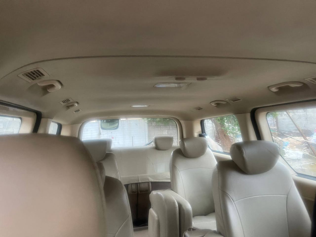 السلام عليكم ستاركس مديل ٢٠٢٠ شمالي بسمي كفاله بس بيهه شويه صبغ بالبنيد كد شبر مكينه بيهه بخار بدون تنقيص العنوان بغداد السعر ٢٧٠ وبيهه مجال رقم الهاتف ***********
