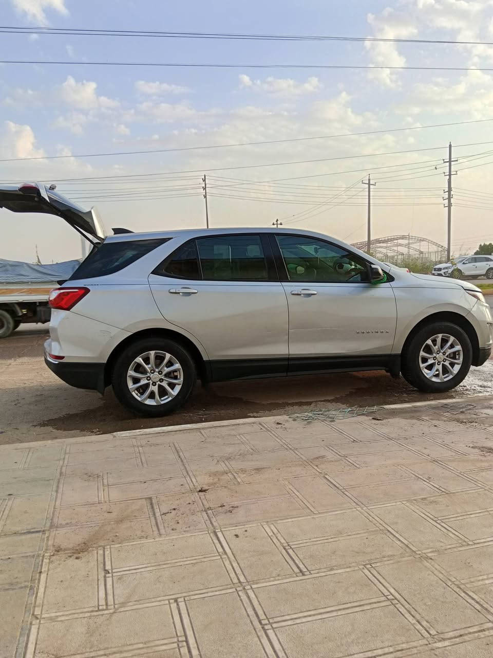 شوفرليت كوينكس للبيع موديل 2018 رقم بغداد دولي جديد مداور ثاني يوم سنويا 2030 تنتهي حداديه تبريد تخم تاير 4بصمات محرك تيربو 1500هذه سونار ضرره دعاميه فقط واضح بصورة سعر 130وبيهامجال لشراي المكان   ذي قار اتصال واتساب ***********  ماشيه 142الف كيلومتر سياره جاهزه مال جناي ماتخسر عليه
