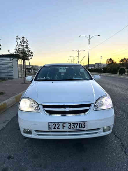 ئۆپترا مۆدێل ٢٠١٢ گێڕ عادی بێ بۆیاخ تەنیا ئەوەنەی بۆیاخە دیاریم کردوە ١٦٠ هەزار ڕۆشتوە بێ عەیب بێ مەسروف گێڕ و مەکینە بەشەرت بێ بوخار 
کۆبۆنی بەنزینی هەیە رەقەم و سەنەوی تازەیە تا ٢٠٢٨ 
سعڕی ٨٩ و مەجالێکی کەم
***********
***********
شوێن چەمچەماڵ Singapore
