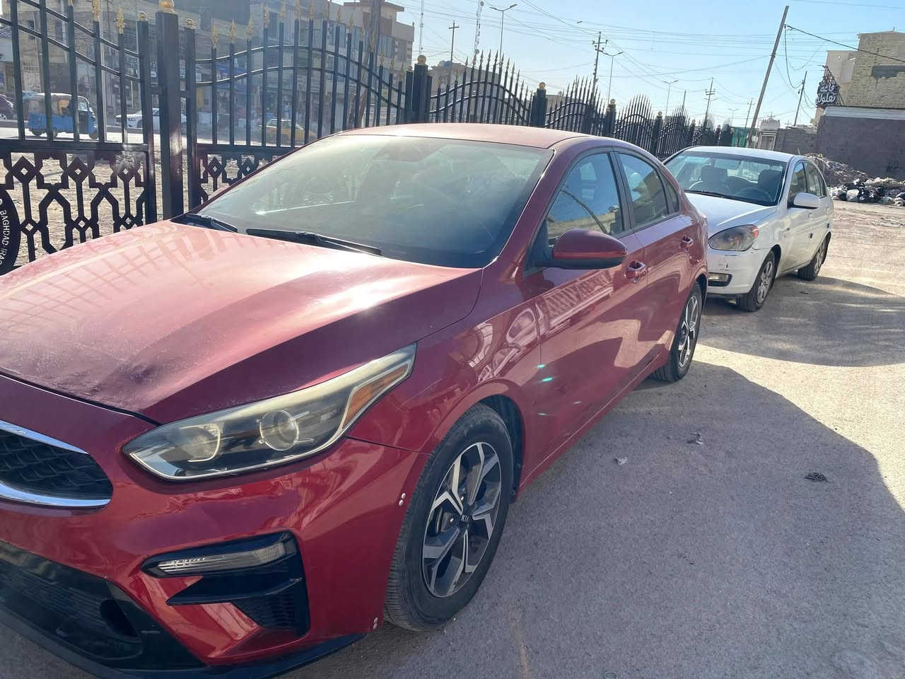 فورتي موديل 21 وارد امريكي 
كير At
نص فول 
منظومة غاز 
رقم بغداد 
للاتصال *********** وت ساب موجود 
حادثها فقط دعامية امامية وشويه من البنيد  بمريكا 
مكاني بغداد
