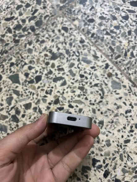 نضام اندرويد شكل ايفون 15 برو ماكس يفتح برامج التواصل الاجتماعي كلها فيس يوتيوب واتساب 
يدعم شريحتين اتصال
مكاني بغداد الشعب ***********
