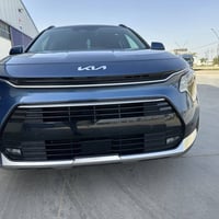 وبركاته كيا نيرو 2024 هايبرد للبيع  عداد 54 كم قابل للزيادة  السيارة ب...
