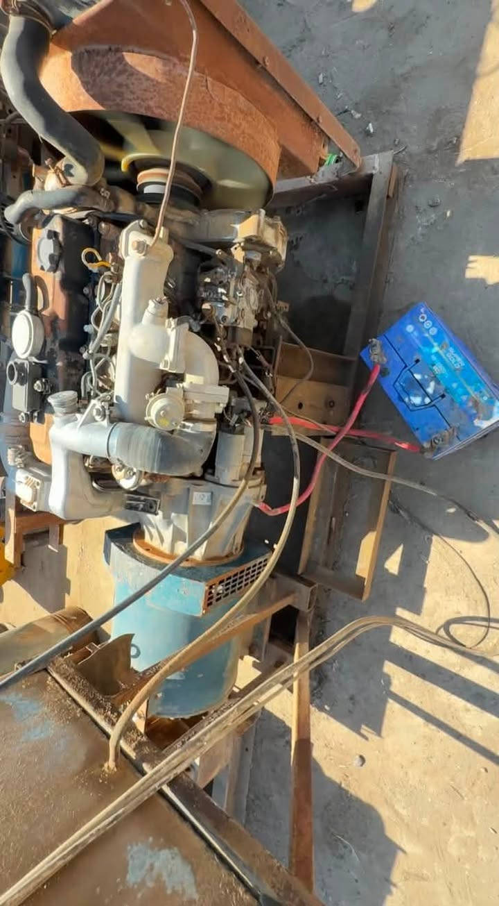 محرك كيا سوبر بلادي مامفتوح لا بخار ولا تنقيص 
30 كيفي اي نقص ماكو مكاني صلاح الدين سامراء 
 
***********
