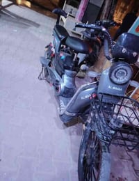 دراجة شحن • شاشة وبطارية معطلة • منطقة السراري