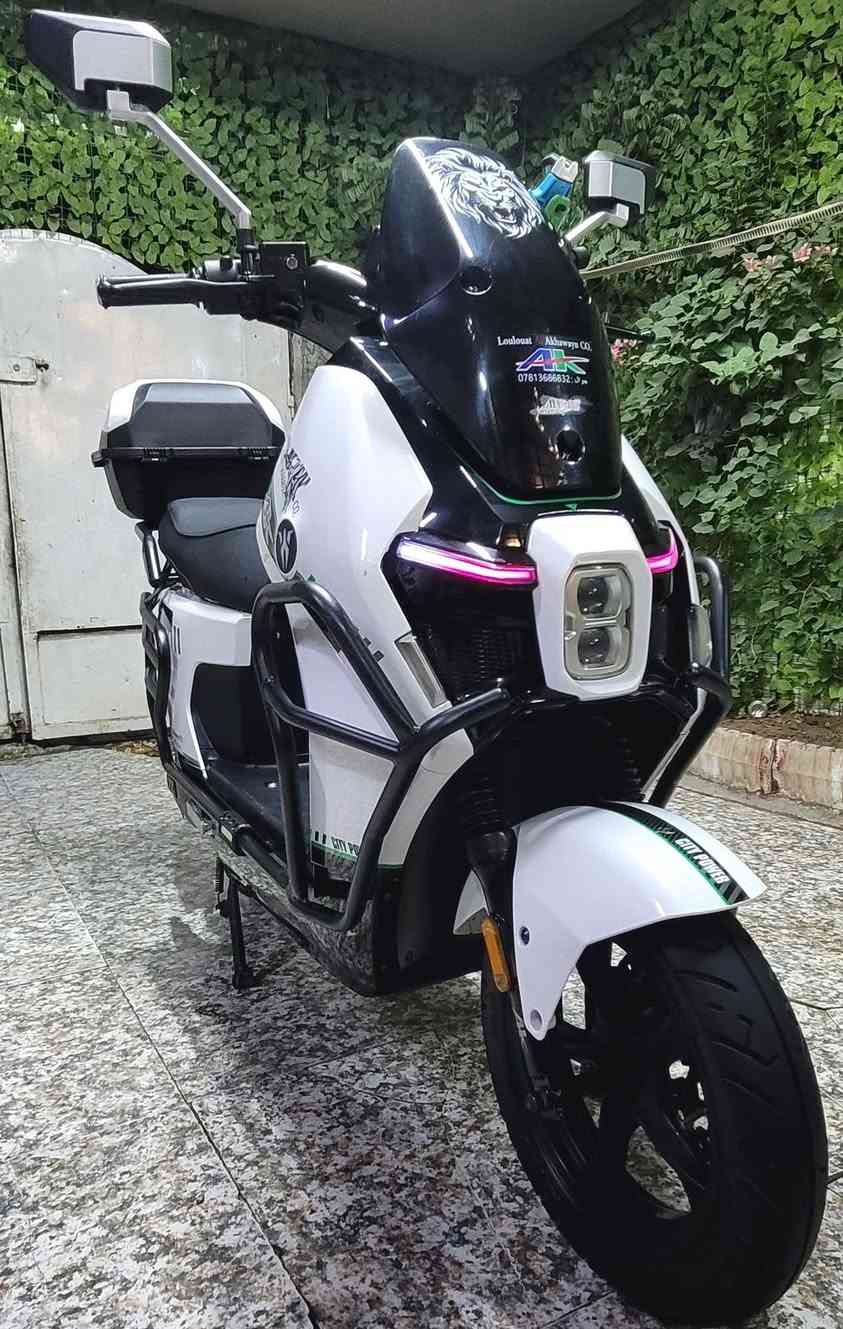 السلام عليكم..دراجه _AK_ 2026...عدد البطاريات _6_ كرافين ..الملف _3000w_ ..بلوتوث ...مخرج_ USP_. ومخرج ...تايبسي....مدرع بل كامل ..اطارات حجم _12_ دسك أمامي خلفي...وضع وكاله شرط ...شاحنه اصليه تدعم الشحن السريع والأيقاف الذاتي عند امتلاء البطاريات..عدد التحويلات 1_2_3_R...
السعر (مليون و100) قفل ....مكاني بغداد الشعب قرب محكمة الشعب على الشارع العام الشراي يتصل...***********...واتساب موجود
