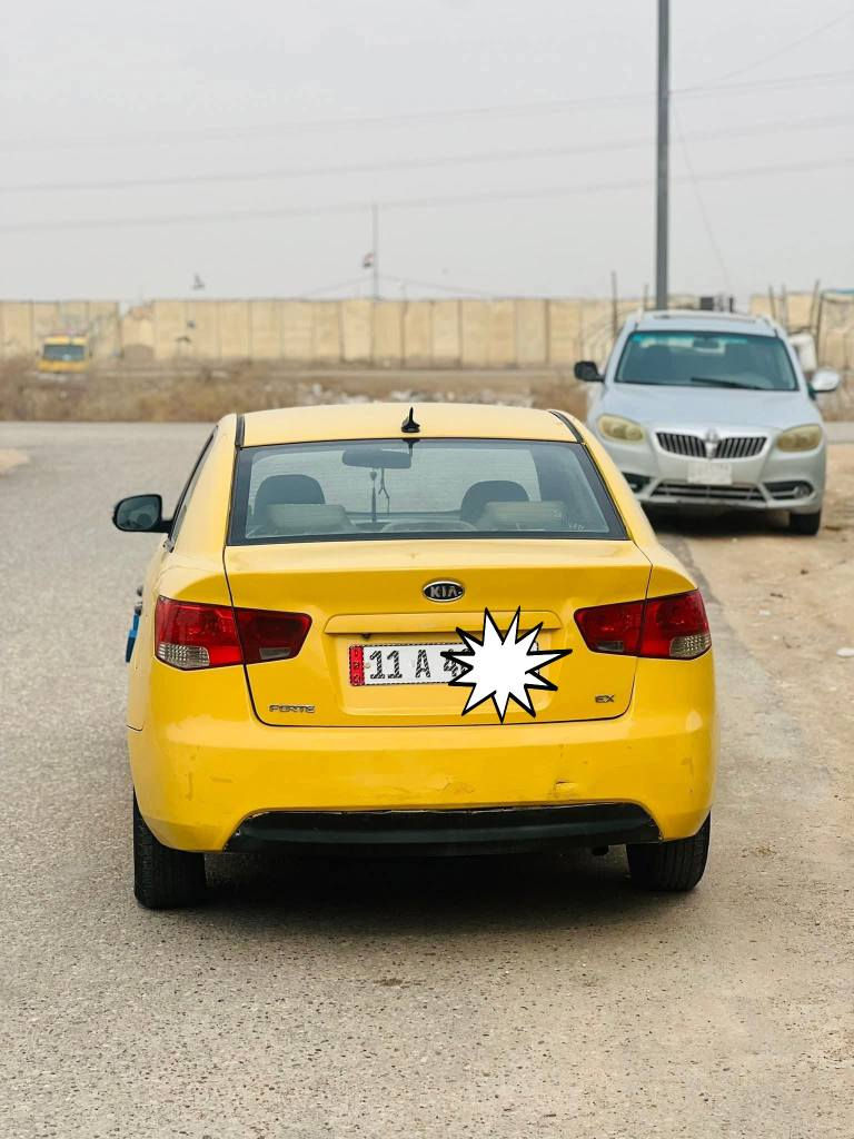 كيا فورتي وارد أمريكي السونار موجود بالصور تبديل قطعتين جاملغ جهة العبري والبونيد مكينه 2000حساسين المرغوب حاويه لا تنقيص ولا تبخر كير كذلك وفحصنن موجود بسونار  تبريد شغال حداديه أماميه خلفي جاهزه ما بيه خياس مصفره هيئه وغرامات رقم بغداد دولي مالكه يريد مداور سياره جاهزه من كلشي بيه فقط ضعف مشط ستيرن ولا تسئلني شبيه ضربته مذكوره بالسونار تعمير بالغد بس الطرف قواعد الدبل سليمه مكاني ذي قار الشطره رقم الهاتف ***********واتساب او اتصال السعر ٧٢ بيه مجال قليل الشطره, ذي قار
