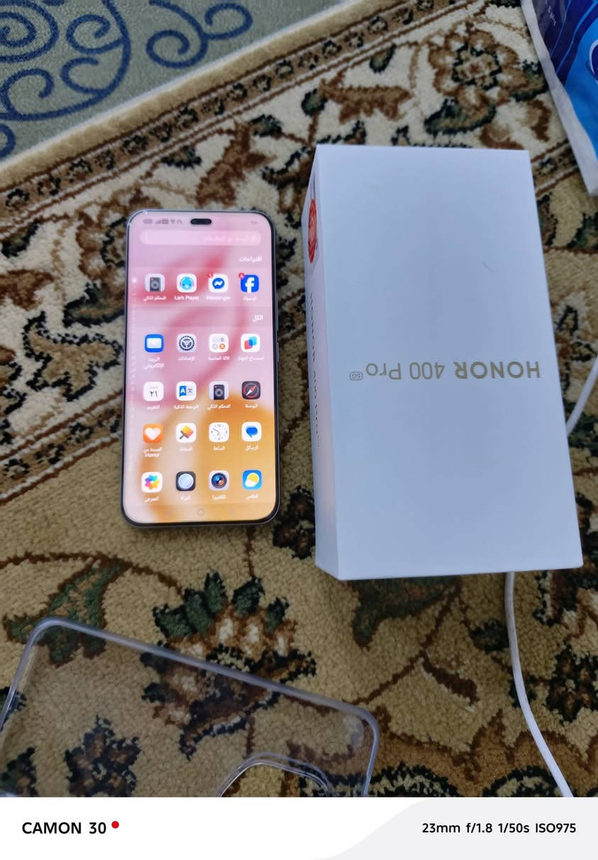 هونر 400برو
جهاز نظيف ١٠٠٪
سعر ٦٥٠ ألف 
***********
