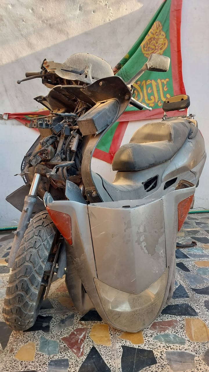 السلام عليكم
دراجة 04فورسايد للبيع 
الدراجه علگت ولفاات 
ابيع مكينه گايمه
رقم الهاتف :***********
