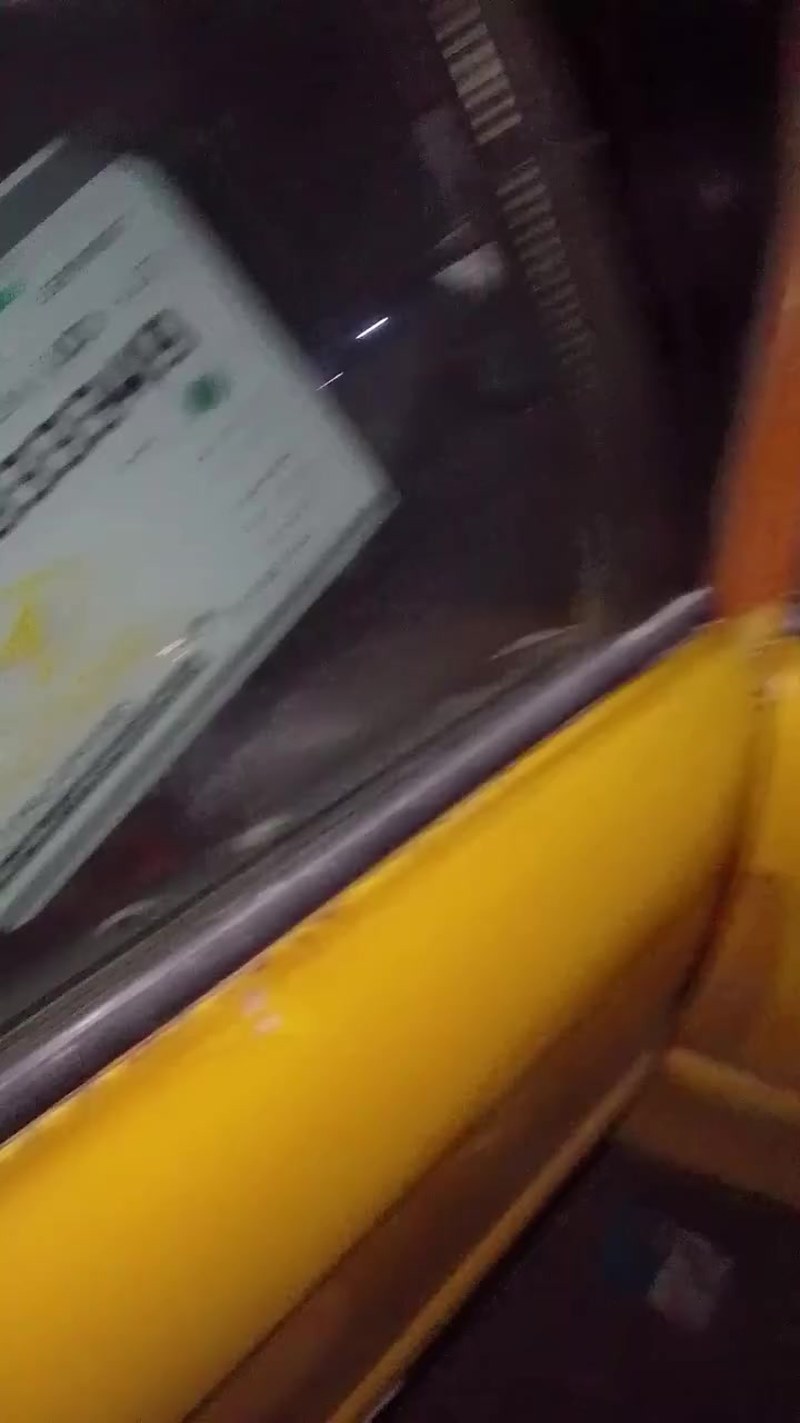 عندي سوناتا منغولي موديل 2000 رقم  كير و محرك كابريتر خير من  الله كشر شوفة عينك راعيها بخانقين يريد تحويل للبيع او مراوس السيارة بغداد مدينه الصدر ***********
