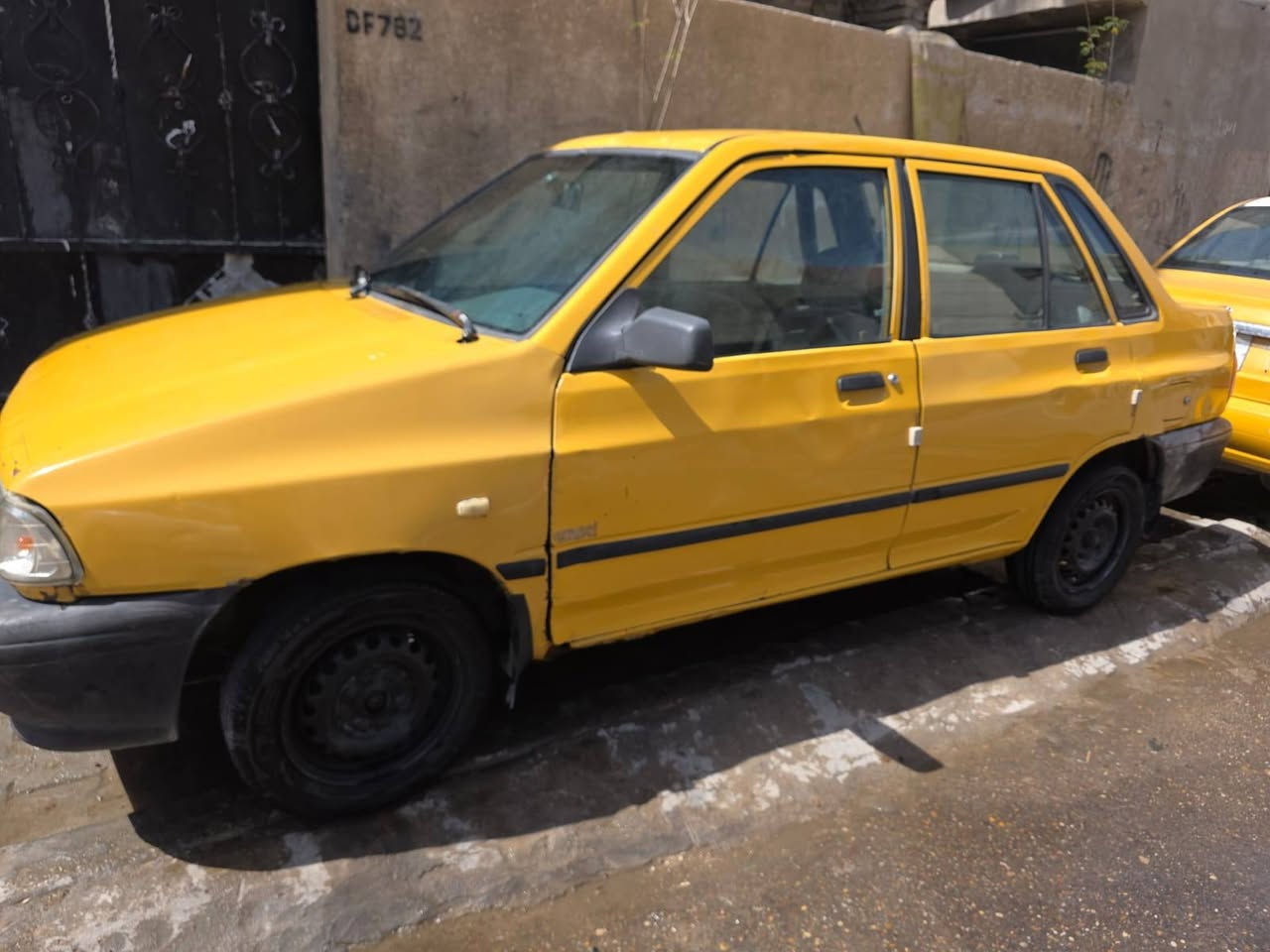 السلام عليكم سايبه للبيع موديل 20011
السعر 19 بيه مجال اتصال على الرقم *********** بغداد
