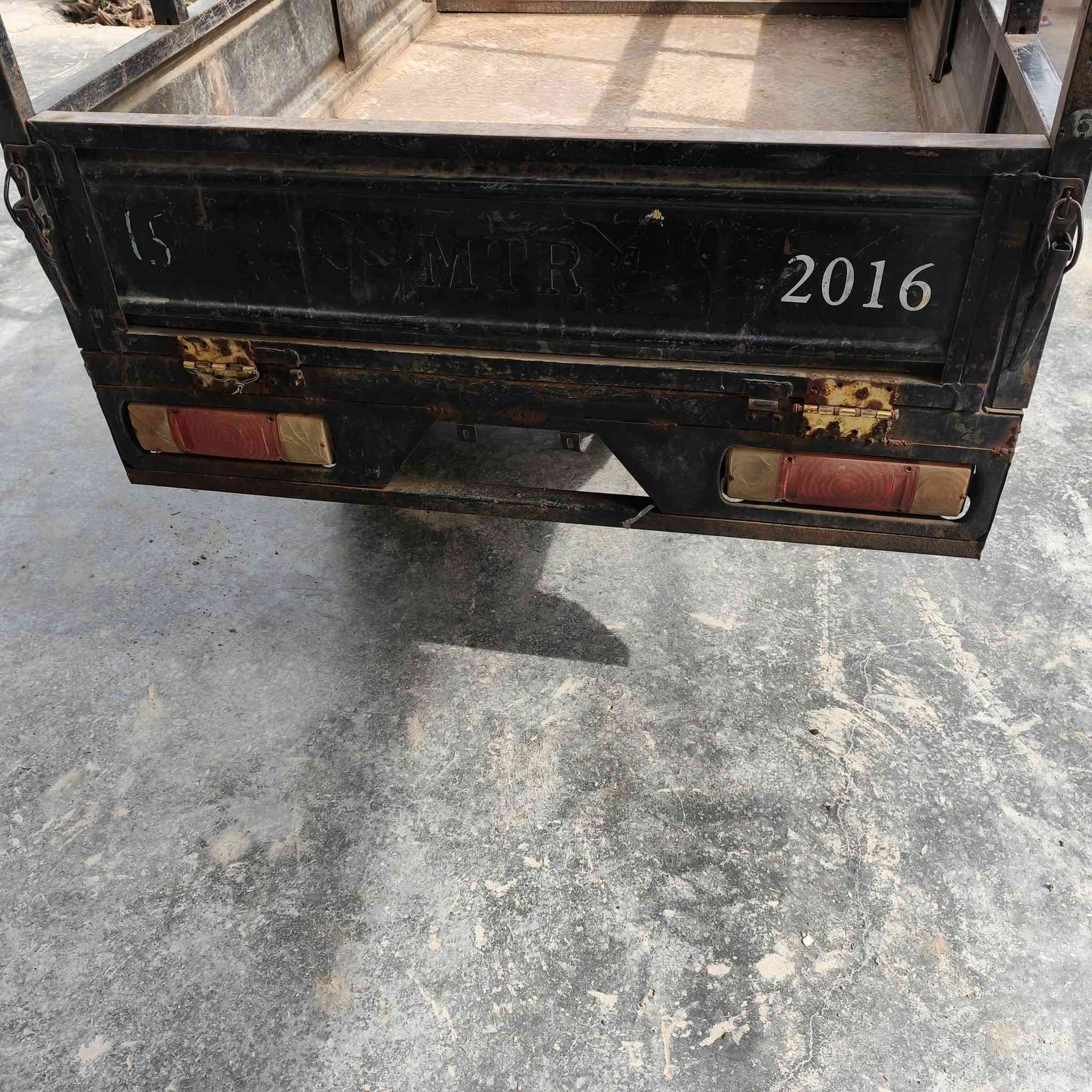 ستوته البيع موديل 2016 اوراق اصوليه سعر مليون 200   رقم***********
