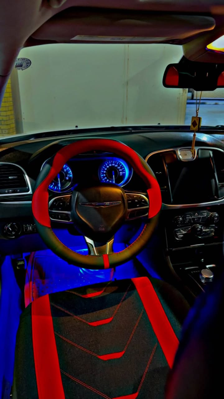 سلام عليكم من رخصت الادمن المحترم كرايسلر اوبامه  لمتد  موديل 2017 اربيل تحويل ثاني يوم 

وارد امريكي بيهه بارد قليل بالمدكر الامامي والباقي كفاله 

مكينه كير كفاله

المسافةالمقطوعه55  m

حجم المحرك 3600

مواصفات لمتد :

* كامره خلفيه

* مصابيح امامية زنون مع بلوجكتر LED .

* ويل قياس 20 انج .

* استيرن كهربائي

* شاشه كبيرة مع نظام ملاحة نفكيشن GPS .

* مقاعد أمامية كهربائية عدد 2 . .

* مقاعد أمامية تبريد وتدفئة .

* مقاعد خلفية تدفئة .

* تشغيل عن بعد . .

* تدفئة ستيرن .

* محدد سرعة . .

* كاميرا خلفية دوارة.

* دخول ذكي (بصمة) .

مكان السيارة البصره  دور الشرطه 

للاستفسار عن السعر واي تفاصيل اخرئ الاتصال متوفر
 ***********  لحد يراسلني بالفيس رجاء البصرة, العراق
