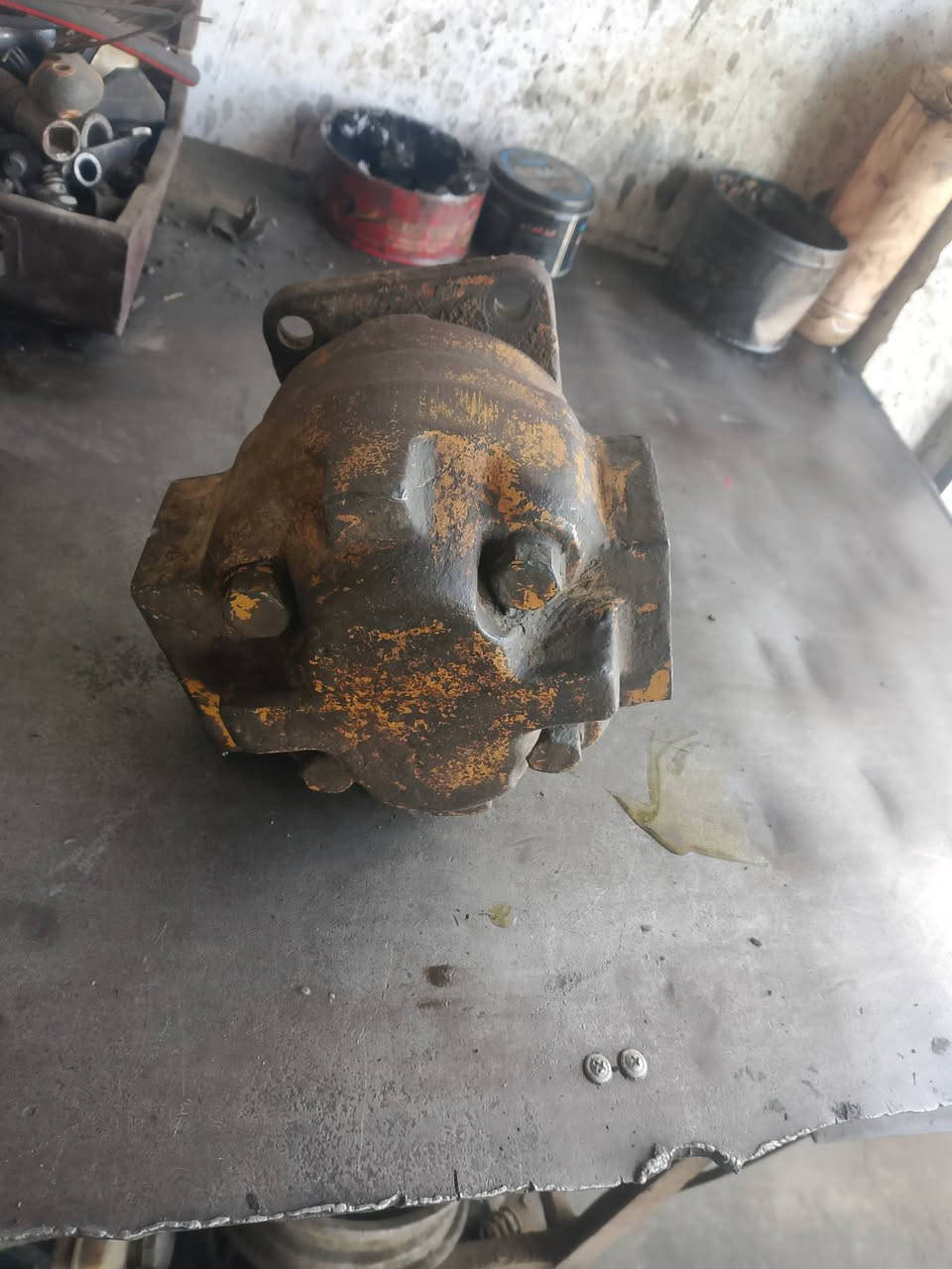 سلام عليكم بم ستيرن للبيع مال شفل كاوسكي 70    ***********
