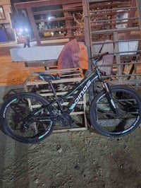 بغداد حي العامل شارع سبعه نيسان أو قرب جامع العشره . 07712271551