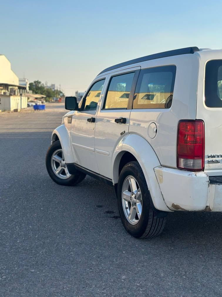 Dodge nitro slt 2008 
 بێ سبوغ 
ناو زەرد . 
مواسفات کۆمپوتێر 
 ( سەر سوکانی دوگمەیە ) .
فول فول بس سلاید نیه . 
*********** - واتس اپ مخمور, أربيل
