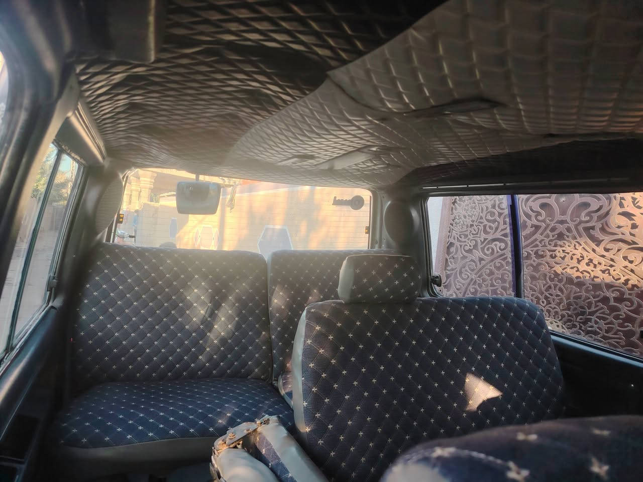 ستانه للبيع موديل 2000 بلاديه كير مكينه حداديه تخم تاير دوشمه جديده سياره جاهزه وذا مراوس ترهم رقم  ***********
