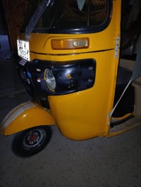 تكتك موديل ١٨ مصبوغ عام رقم وسنويه شهر 12 مکینه 200الذقم07750407175