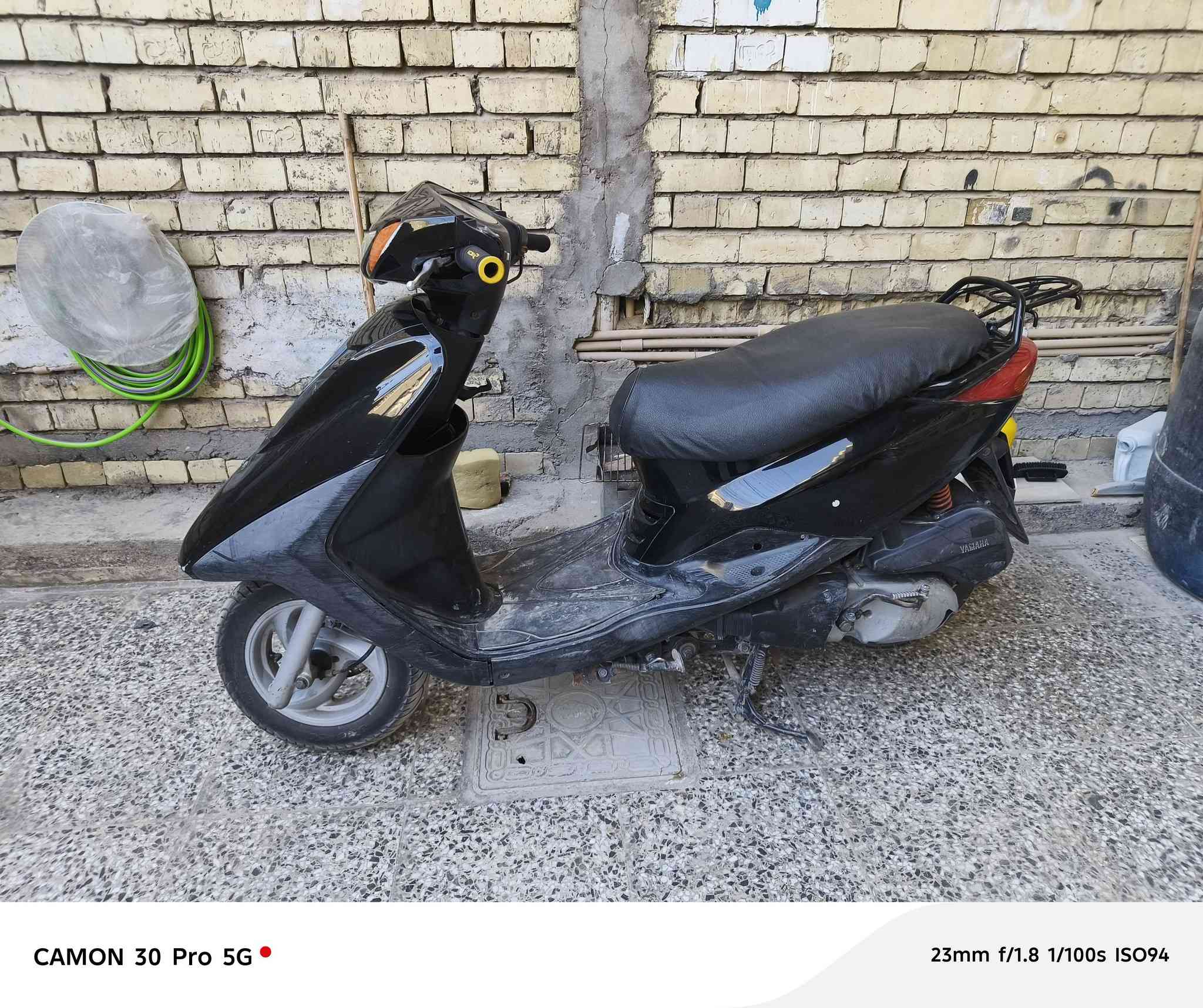 سلام عليكم دراجه اكزز سرعه 140 نوزل للبيع دراجه شلعه معدل خير من الله مكينه مكفوله تعال وجيب فيتر وياك  كهربايات كله شغاله مكاني البلديات ضياء الحلفي رقم *********** سعر 625 وبيه مجال
