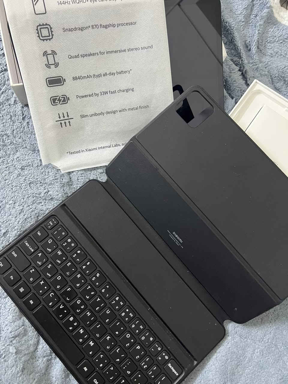 سلام عليكم
عندي ايباد شاومي باد 6
Xlaoml pad 6

 بعده جديد اي عيب ما بي اتسخدام شهرين فقط اول ما نزل اخدته الضره بسيط بل شاصي خفيفه كلش 
ويجي وياه كيبورد جلدً حقيقي 
السعر 500


**إذا كنت صاحب هذا الإعلان وتريد حذفه لأي سبب، رجاءا أرسل رسالة إلى الدعم الفني**