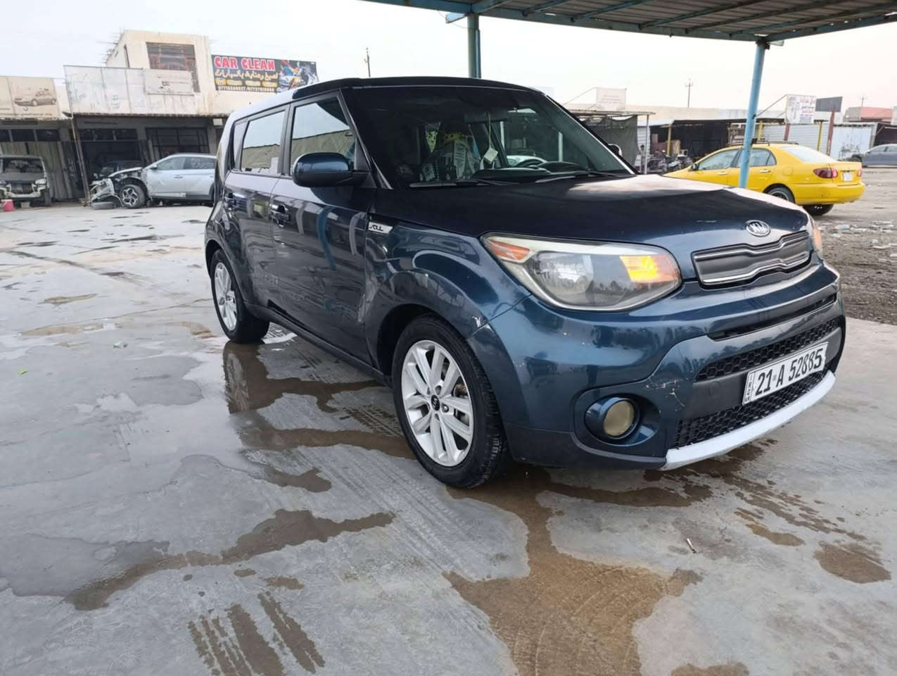 السلام عليكم كيه صول موديل ٢٠١٨ وراد أمريكي بدون دواخل فقط بيها جاملغ صبغ وجاملغ مبدل السونار مرفق بالمنشور مكينه ٢٠٠٠ جهازه تدفئه تبريد كير مكينه حداديه منضومت زنون  مامتواجد ع فيس السعر ١١٠ وبيها مجال مكاني بابل ***********
