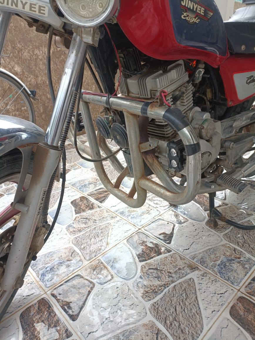 السلام عليكم دراجه جنى مديل ١٣ دراجه خير من الله أوراق اصوليه كامله جاهزه للترقيم محرك 200 السعر 450 وبيها مجال قليل
الاتصال ***********
