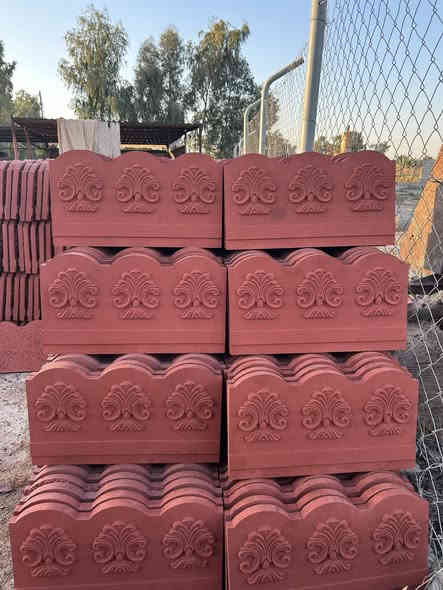 من إنتاج معمل المنصورية للإنتاج لاين حدائق 
نوفر لكم سياج حديقة نقشة ٣وردات نقشة جميلة جدا
شغل درجة اولى لون احمر طول القطعة ٥٠سم وارتفاع ٣٠سم سعر القطعة 1250دينار
مستعدون لتجهيز كافة المشاتل ودوائر الدولة بأسعار مناسبة جدآ
العنوان_ديالى _دلي عباس
للأستفسار-*********** متوفر واتساب
               ***********
يوجد خدمة توصيل للكميات فقط
