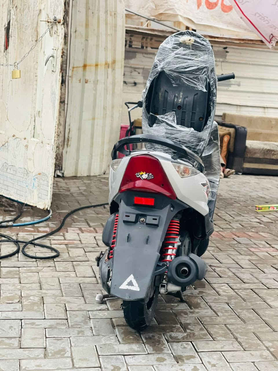 السلام عليكم ماكس ثعلب للبيع نكره سلف بكل وقت كهربائيات كلهه شغاله شلعه ومعدل تخبل مكينه ناعمه عنوان بغداد حي القاهره رقم الهاتف *********** السعر 650
