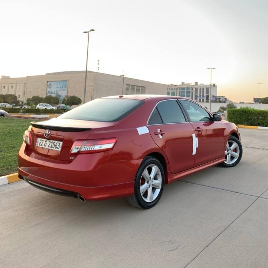 تۆیۆتا كامرى 2010 مواسەفات SE
ئەمريكى بيلاد سپورت 
چوار تایەی نوێی لەژێرە 
228 هەزار ڕۆشتووە 
تەقەو ڕەقەی بەشەرت 
3 پارچەی بۆیاخە بێ ناوگرتن بێ ئێرباگ 

سـعـر : لە کۆمێنت داوابکە ڕاستەوخۆ بۆت دێت 📥 

گێر و مەکیەنەی بەشەرت 
هیچ کێشەیەکی تێدا نییە 

ژمارەی خاوەنەکەی 
***********
