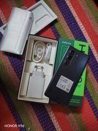 شباب عندي موبايل للبيع ه‍وت 50 برو بلاص      انفنكس  السعر المطلوب  17...