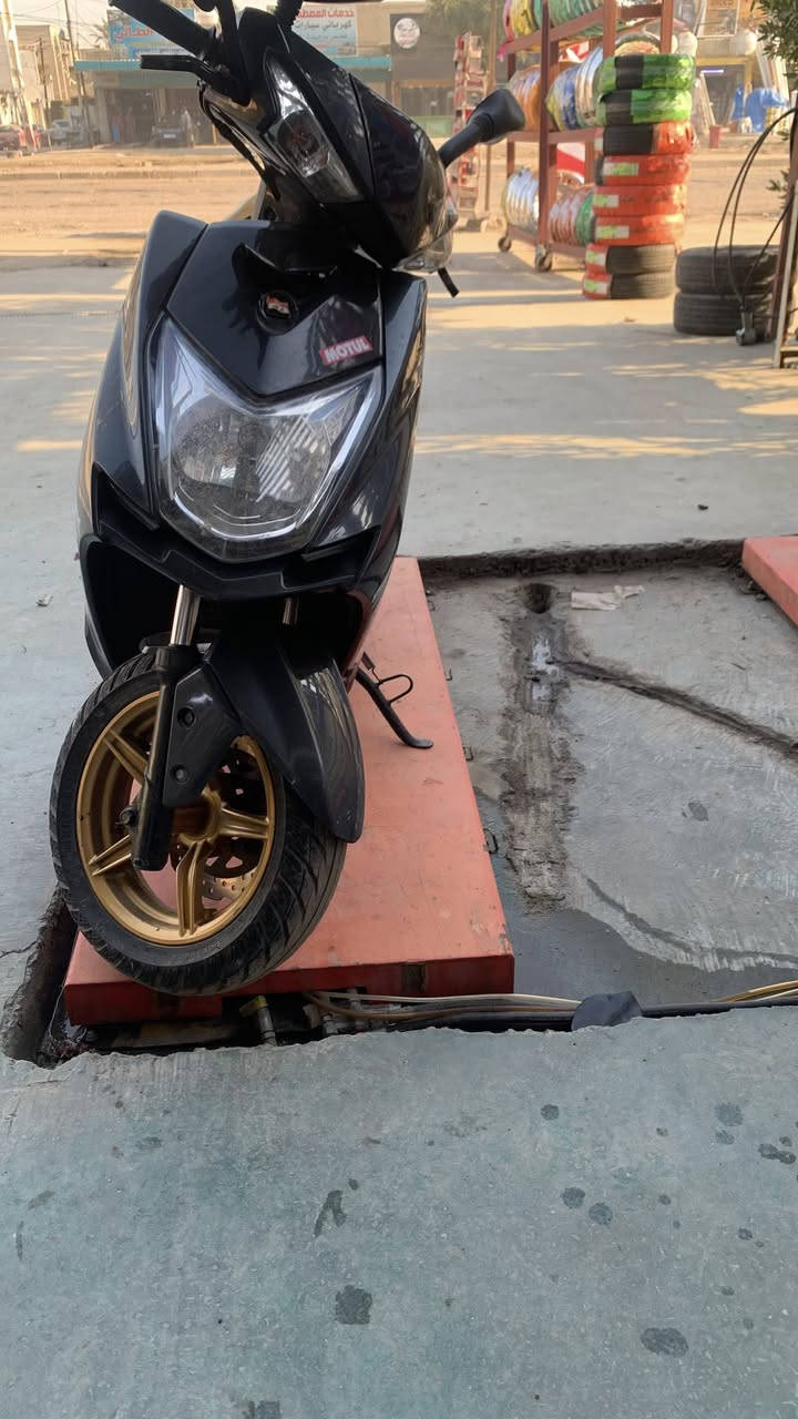 السلام عليكم للبيع سكنس فحل  شمعه حديث
الدراجه نضيفه مثل مشوف بعينك السعر ٩٥٠ الف 
العنوان بلديات تقاطع المصرف 
***********
