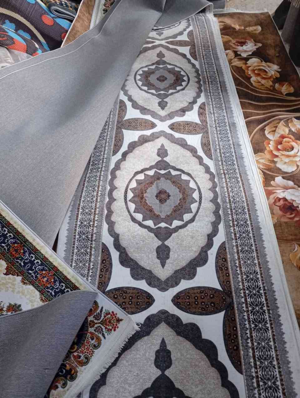 وصول مدات كلاودي مخمل يخبل الوان حلوة
القياسات بيه مختلفة 
4م
5م
واكو قياسات اصغر 
والسعر مناسب جدا 
العنوان المدحتية مقابيل دائرة الزراعة بإدارة عادل الرويعي مجمع الروان ***********
