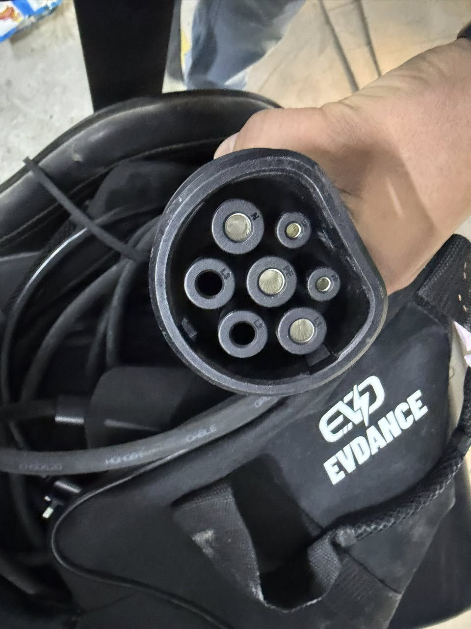 شاحن 13A وتخم كبات حجم 19


**إذا كنت صاحب هذا الإعلان وتريد حذفه لأي سبب، رجاءا أرسل رسالة إلى الدعم الفني**