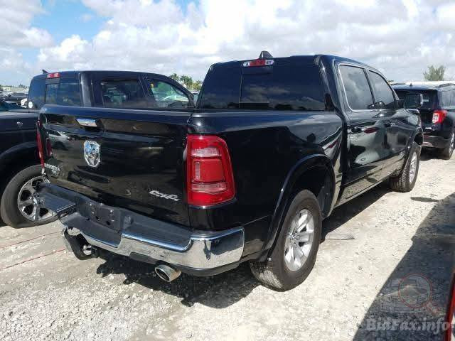 بيع فقط
دوج لارمي  موديل 2019 باب طويل بدي قصير فول عدا الفتحة  الشكل الجديد كشنات تبريد   ماشية ٩٠الف ميل رقم بغداد  الحادث موضح بالصور الحادث بالبدي فقط   يحب  يتفضل واتساب ارسلة كلشي  السيارة استخدام نضيف
 السعر 265٠والشراي يدلل السيارة موجودة بالنجف
***********
السيد ميثم الزاملي
