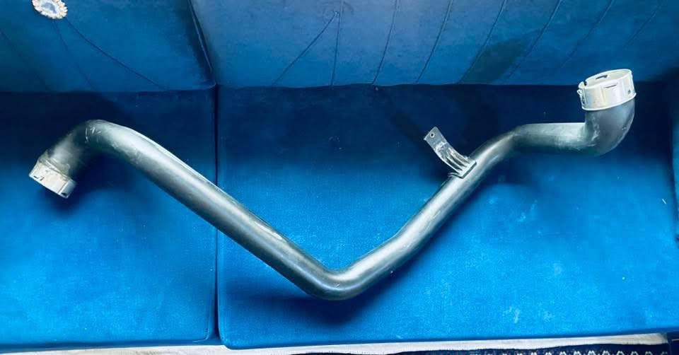 السلام عليكم اغراض ايكونكس 23-24
بك لايت ايكونكس RS شغال بيه فطر صغير كلش

جوين طويل ايكونكس 23-24اصلي بيه ثقب صغير جدا جدا وصلحته شغال ١٠٠ بالميه حط سعر بالك وآخذهم 

مكاني ميسان ***********
