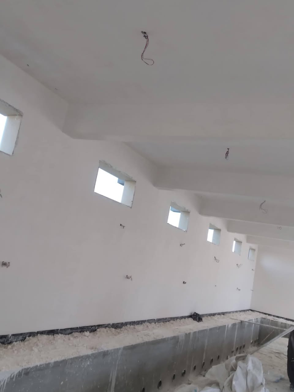السلام عليكم 
كادر لباخين جص من الموصل هذه جزء من عملنا
هذه رقم الهاتف /***********/***********/
يوجد واتساب خط كورك
