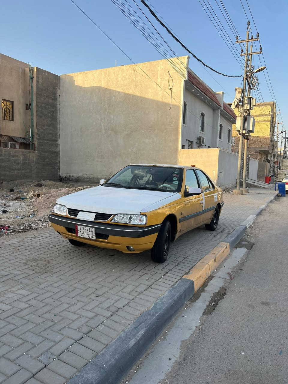 بيجو 405 لبيع موديل 2016 سنويه منتهيه رقم بصره راعيهي بابو الخصيب سياره حلوه تخم تاير جديد تبريد شغال كير محرك حلوات لايت زنون سعر 28 بيهي مجال بصيط العنوان البصره الزبير الستفسار ***********
