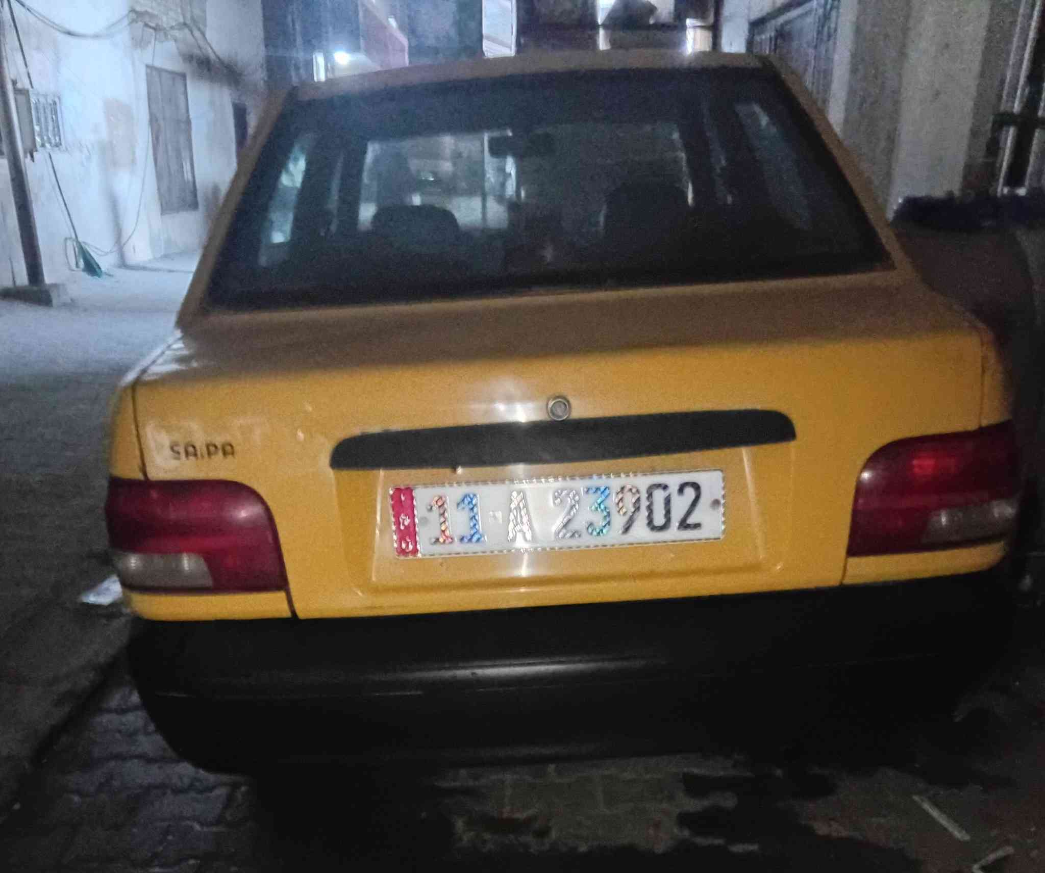 السلام عليكم سايبا2015  رقم بغداد نكليزي مكفوله من الصبغ ماعده اربع صابع بجاملغ الامامي وبيها بارد سياره كاعده تبريد شغال مكاني بغداد الجديد السعر 34 وبيها مجال رقم تليفون***********
