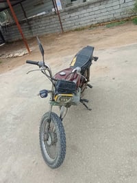 دراجه للبيع السعر 280 وبيها مجال ‏‪0781 824 9413‬‏