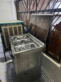 طباخ مصري • للبيع • تواصل خاص
