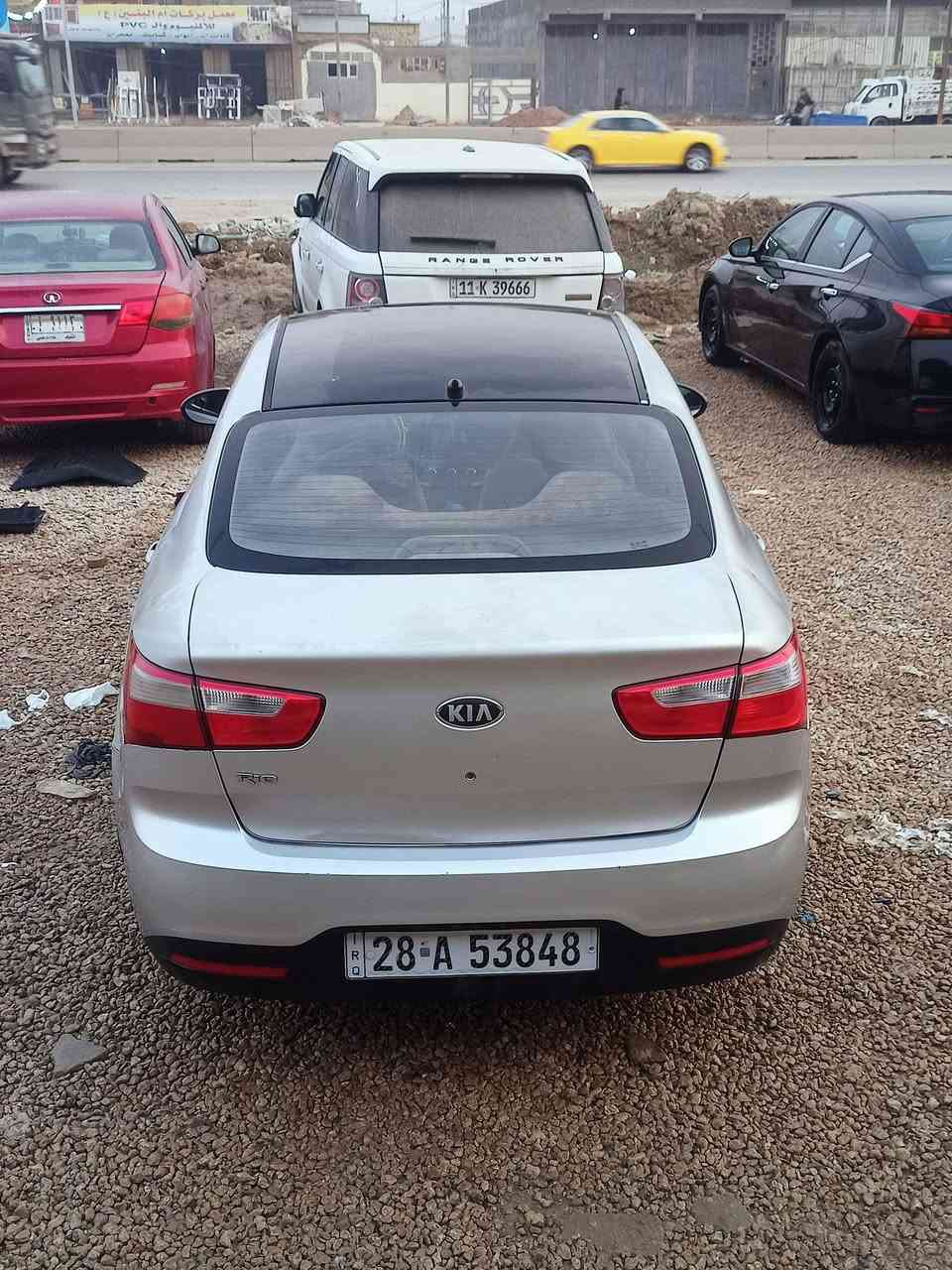 سلام عليكم كيه ريو موديل 2013
خليجي مكينه الف وستميه كير جديده سياره جاهزه 
بيه جاملغ خلفي بيه جراد صفحه السائق 
سياره جاهزه رقم نجف سنويه 2030
السعر 78 وبيه مجال مكان ديوانيه ***********
