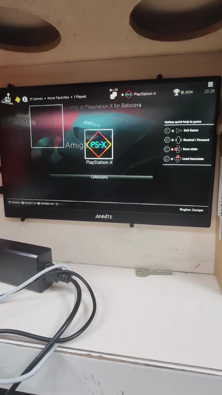miane pc retro جهاز بي جميع المحاكيات ps2 ps1 psp xbox pc ntendo64 wii sega وبي العاب متخلص ويدعم نضام الخزن جهاز جدا راقي سعرة ١٠٠ بي هارد ٥٠٠ كيكا مدينة الصدر ***********
