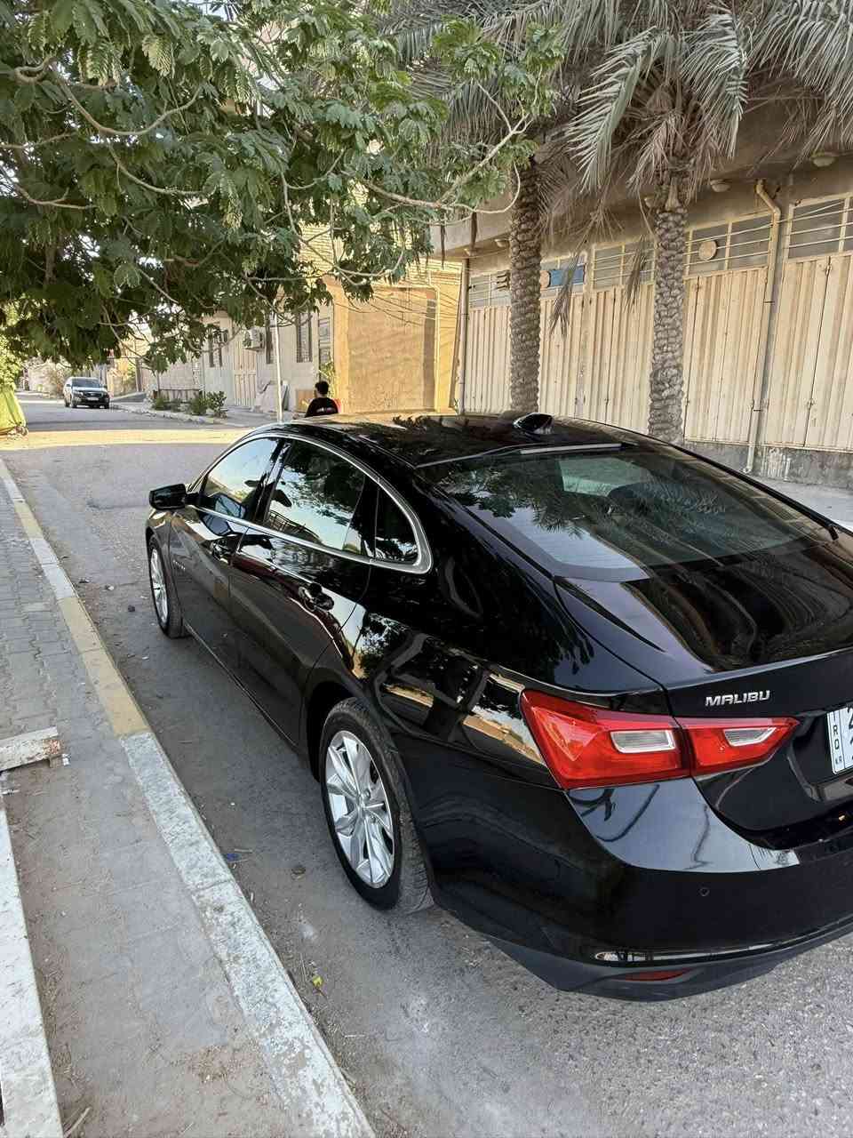 السلام عليكم 
ماليبو موديل ٢٠٢٣ 
رقم اربيل 
لون اسود
السيارة ماشية ٥٨ الف ميل
جاملغ جهة السايق وشويه بالبنيد
نظام ABS 
محرك ١٥٠٠ تيربو 
مانع انزلاق TCS
مقعد السائق تحكم كهرباء
تبريد قطعتين 
مثبت سرعة 
حساسات  خلفيه
بصمة تشغيل 
بصمة ابواب 
سايد بريك دكمة
نظام فحص ضغط الإطارات 
كامرة خلفية 
تشغيل عن بعد 
شاشة لمس 
شاشة تدعم اندرويد اوتو
شاشة تدعم ابل كار بلي 
السعر  ١١٦  $ 
للاستفسار ***********
مكان السيارة كربلاء
