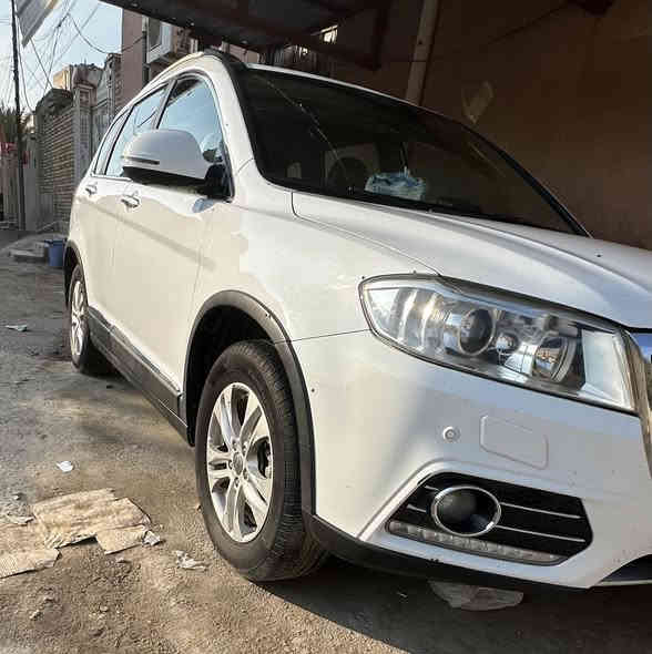 السلام عليكم
هافال H6  2016 كفالة. 
رقم بغداد ألماني باسمي 
كير طياره 
فول مواصفات
/محرك 2400
/كشنات جلد جوزي
/كشنات كهرباء فول
/مانع انزلاق
/كروز سرعه
/نزول منحدرات
/تحكم ستيرن
/فتحه سقف 
/ قرص سيدي
/ بلوتوث
/ اوكس +فلاش +رام
/ مخرج 220 فولت
/كامره خليفه 360 
كامره جانبية 
/ حساس امامي خلفي
وبعد بييه هواي مواصفات ما اعرفه
السعر  120
***********
