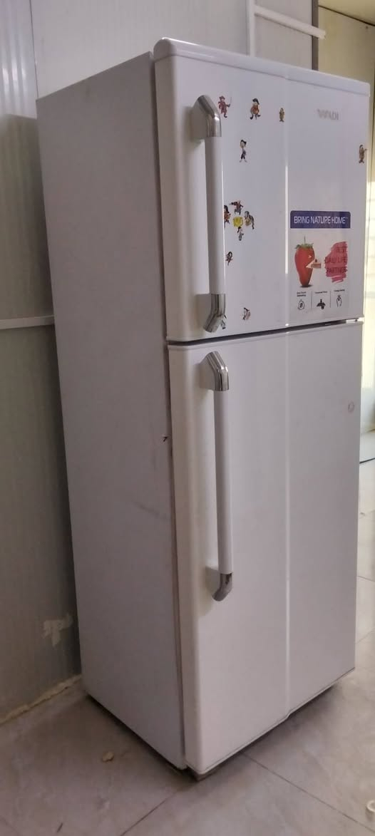 ثلاجة للبيع وادي جديدة ممستخدمه هوايه اي عطل مابيها ومشايفه لشارع اصلا مو بس لمصلح مكاني بغداد الزعفرانية ***********
